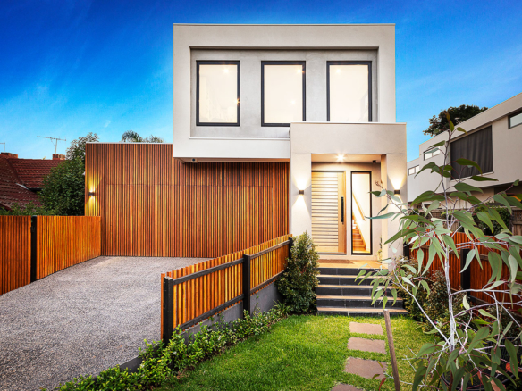house-model-2-584×438